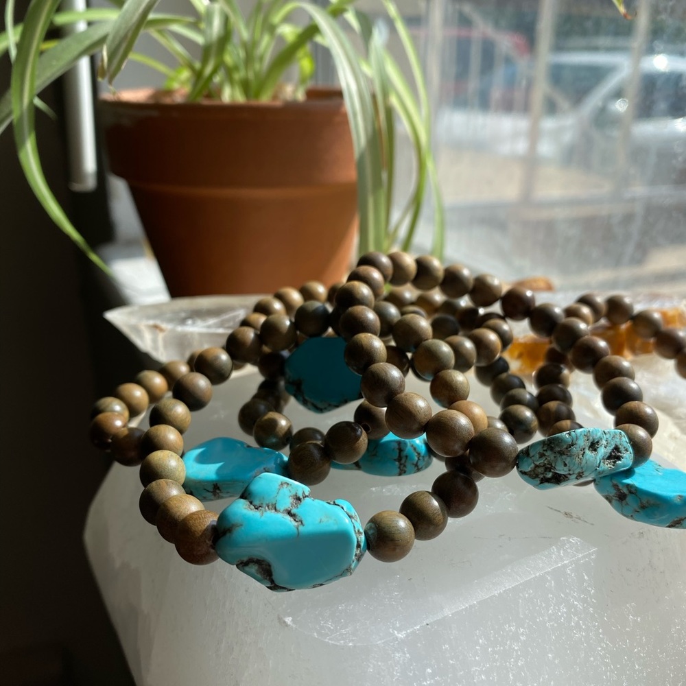 Blue Howlite and AAA Grade Sandalwood Bracelets